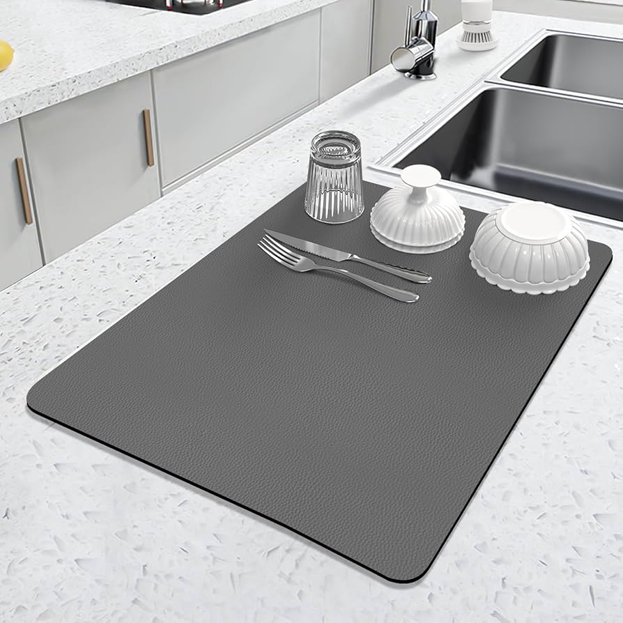 Absorbent dish drying mat