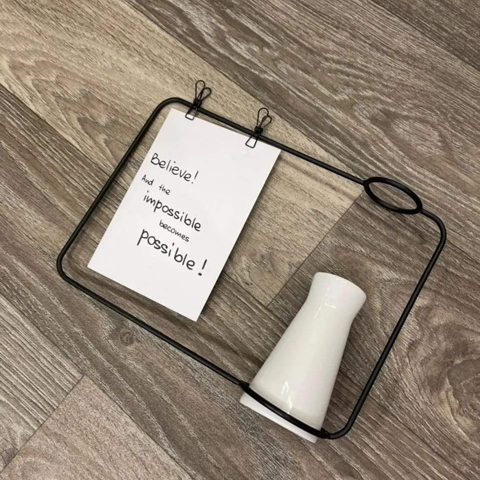 Decor Wording without Flower