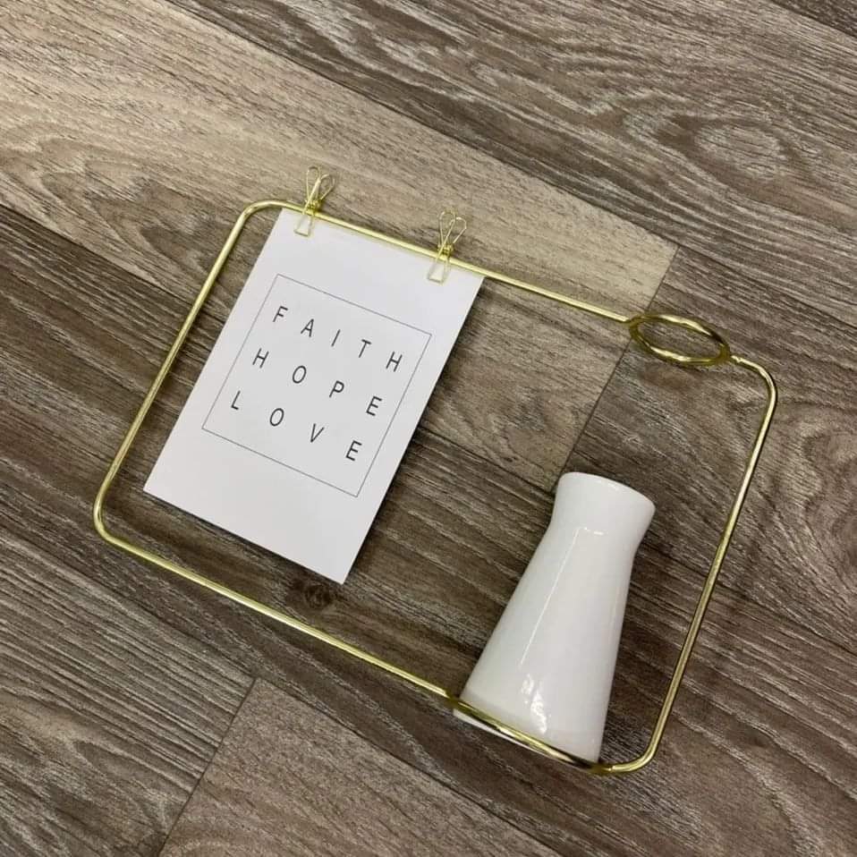 Decor Wording without Flower