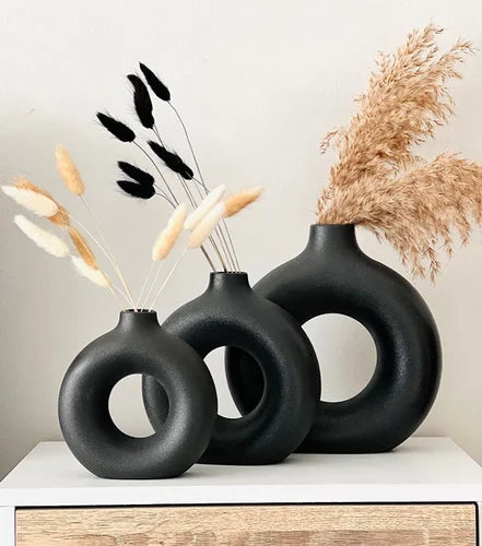 Black Donut Shape Ceramic Flower Vase