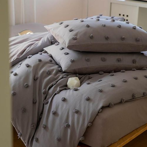 Luxury Tufted Dot Design Duvet cover set