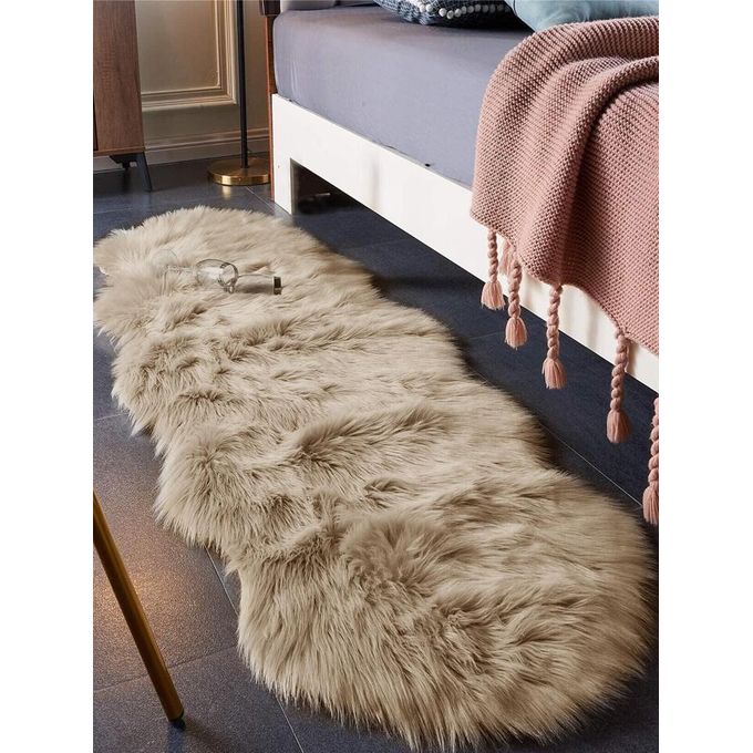 Dashboard/bedside faux fur rug