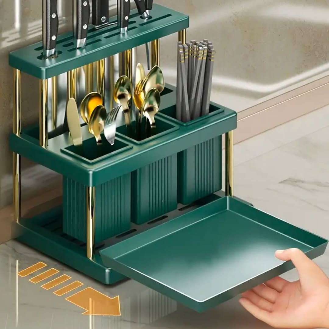 Kitchen cutlery holder