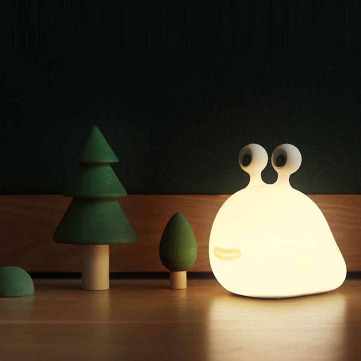 Cartoon silicone slug sleeping bedroom lamp