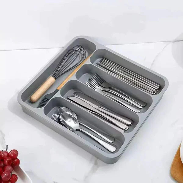 Retractable and multifunctional drawer organizer