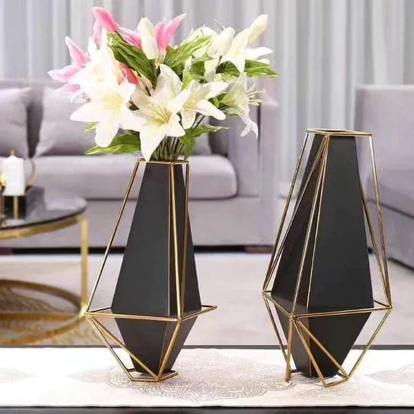 Nordic Luxurious Flower Vase