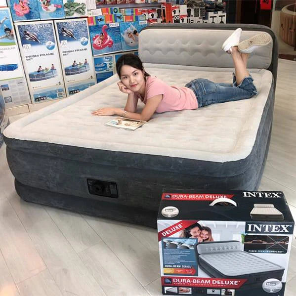 Intex Dura-Beam Deluxe Queen-Sized Air Bed Mattress Comforting Bed with Built-in Electric Pump and Ultra Plush Supportive Headboard