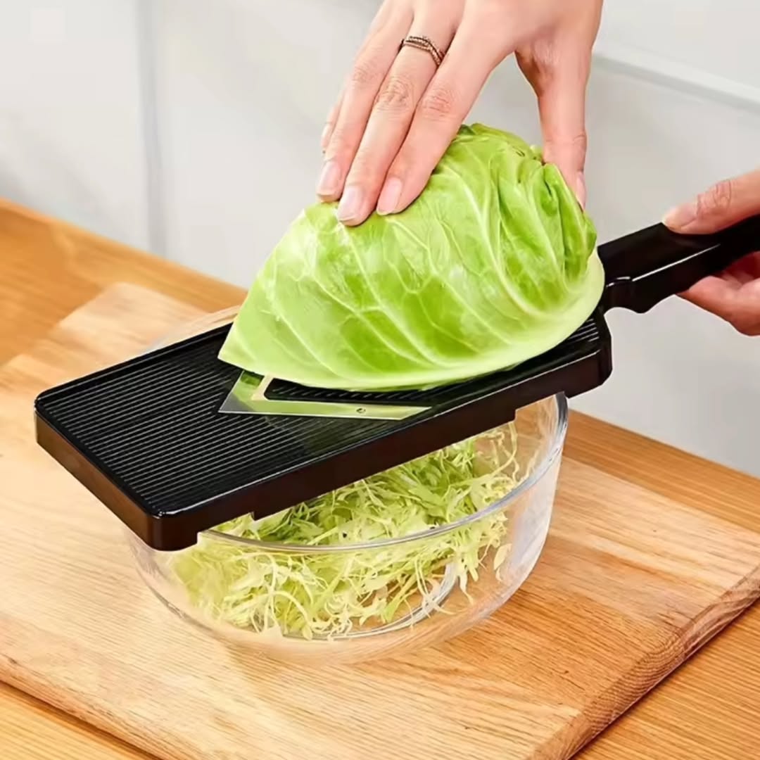 Vegetable cutter/Shredder