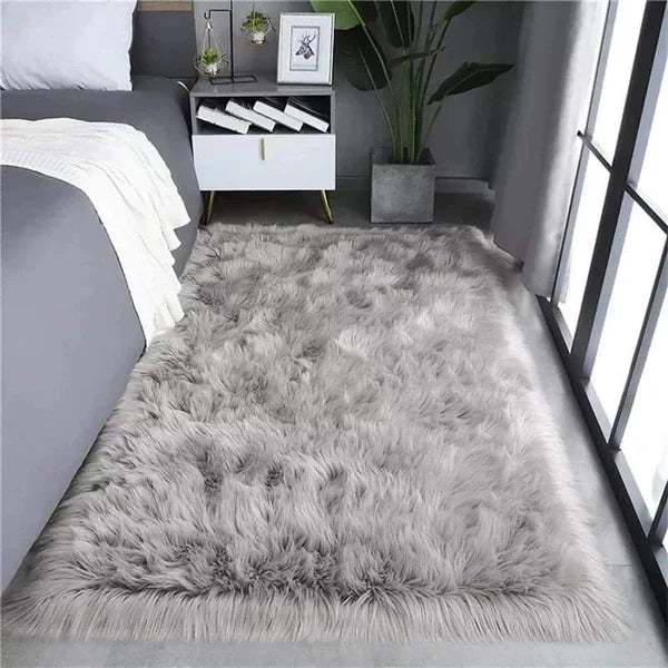 Faux fur bedside mat