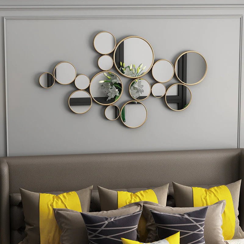 Wall mirror decor