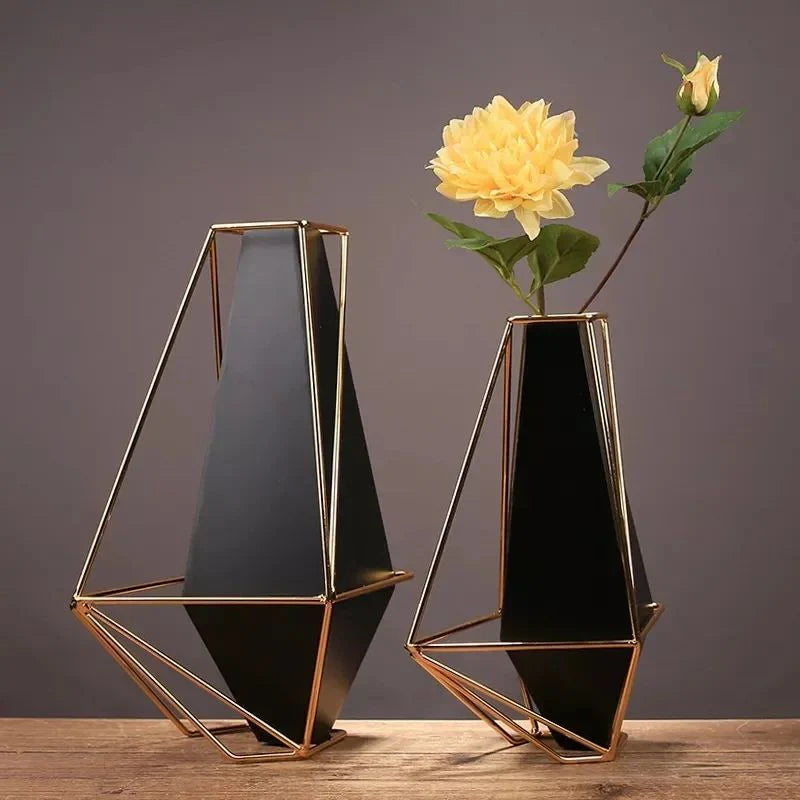 Nordic Luxurious Flower Vase